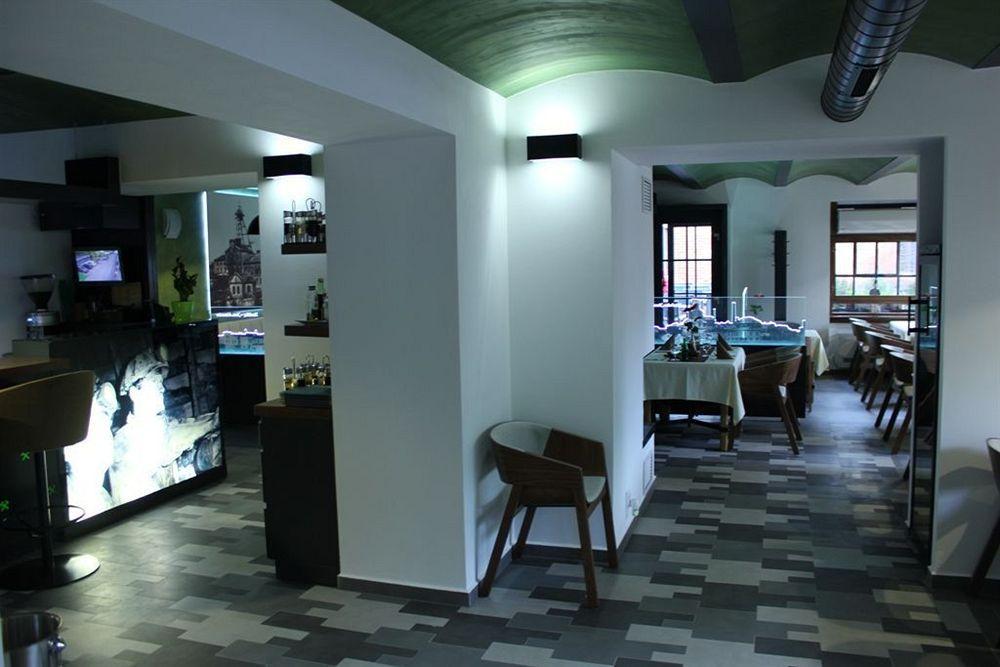 Hotel Maria Ostrava Luaran gambar