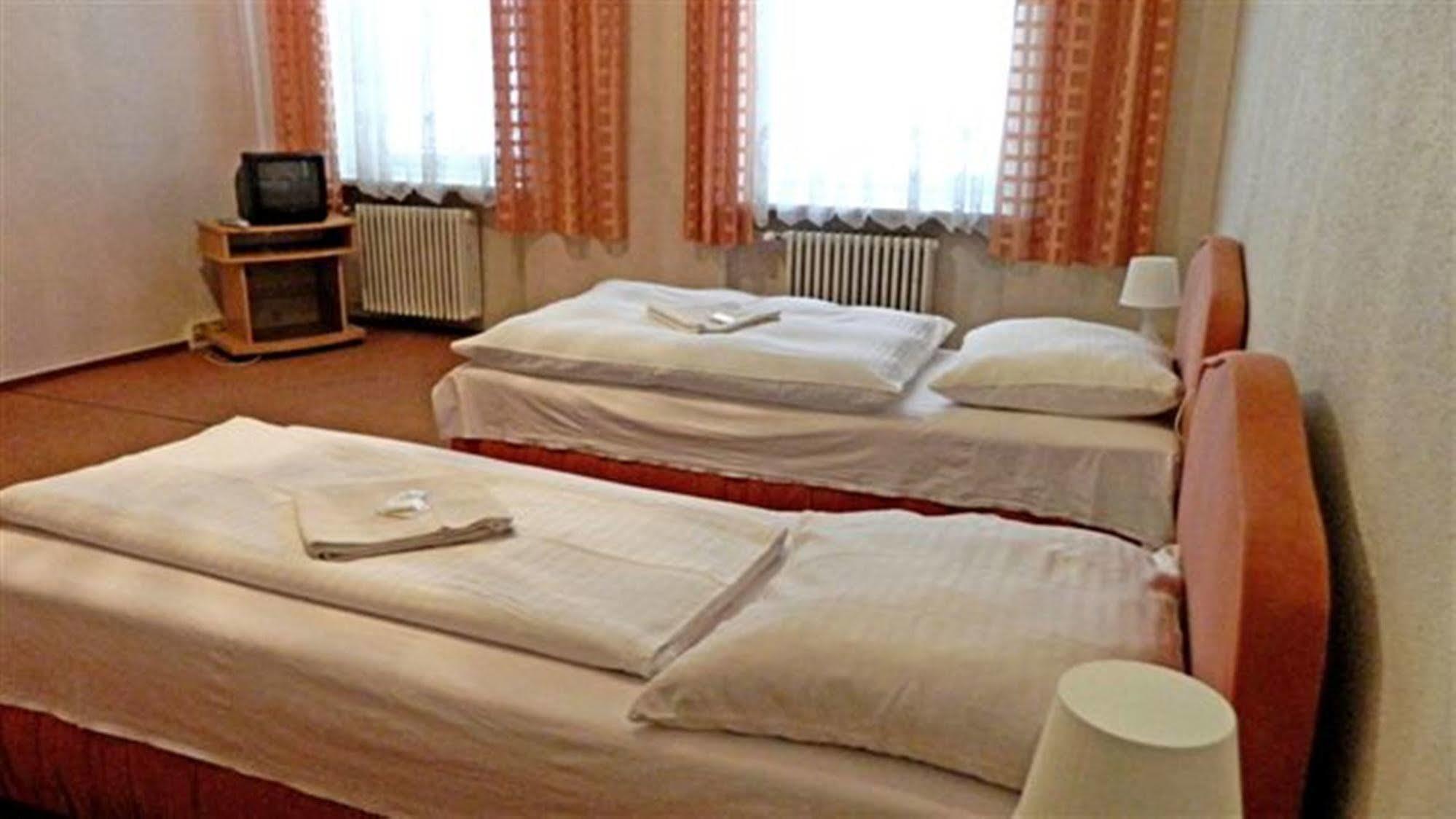 Hotel Maria Ostrava Luaran gambar