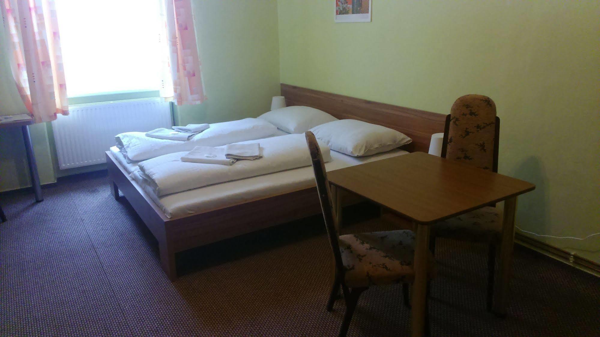 Hotel Maria Ostrava Luaran gambar